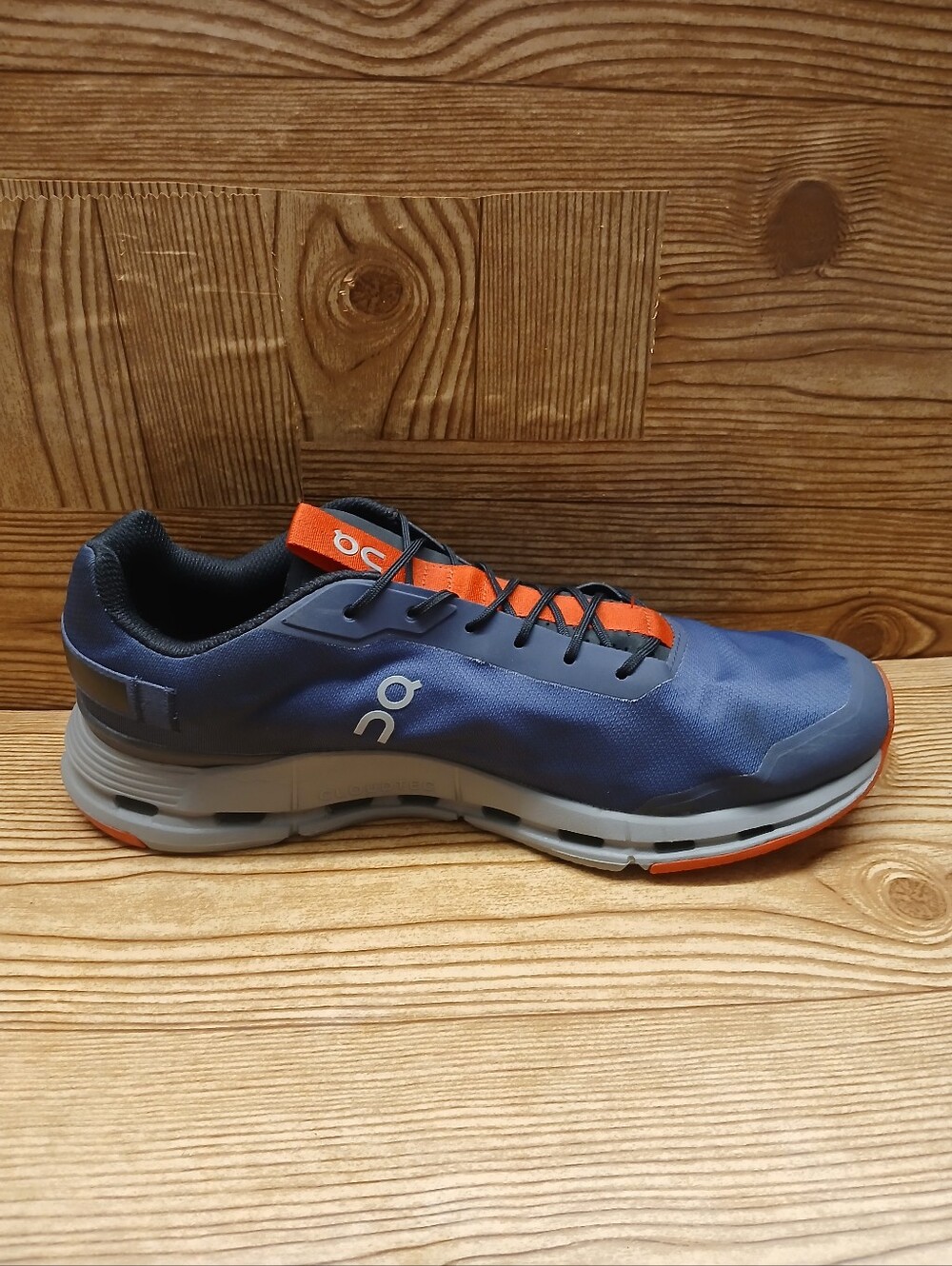 On Cloud Men’s Running Lightweight Shoe - Navy/Orange
